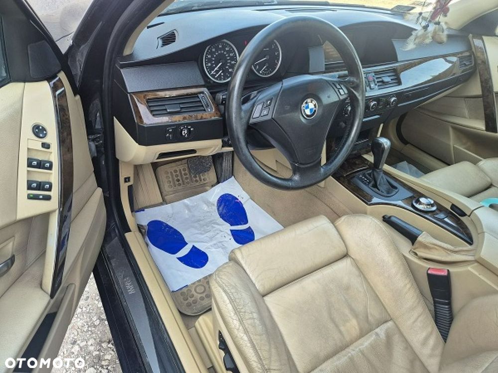 BMW Seria 5 - 16