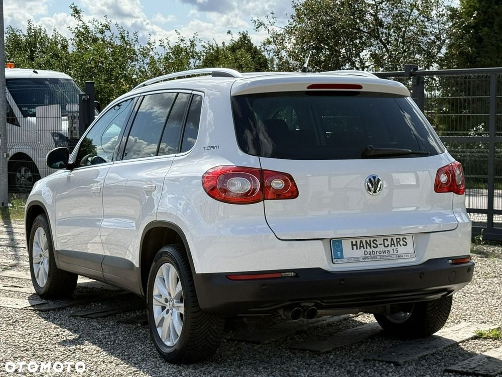 Volkswagen Tiguan - 4