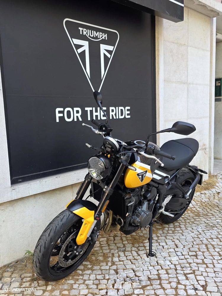 Triumph Trident - 4