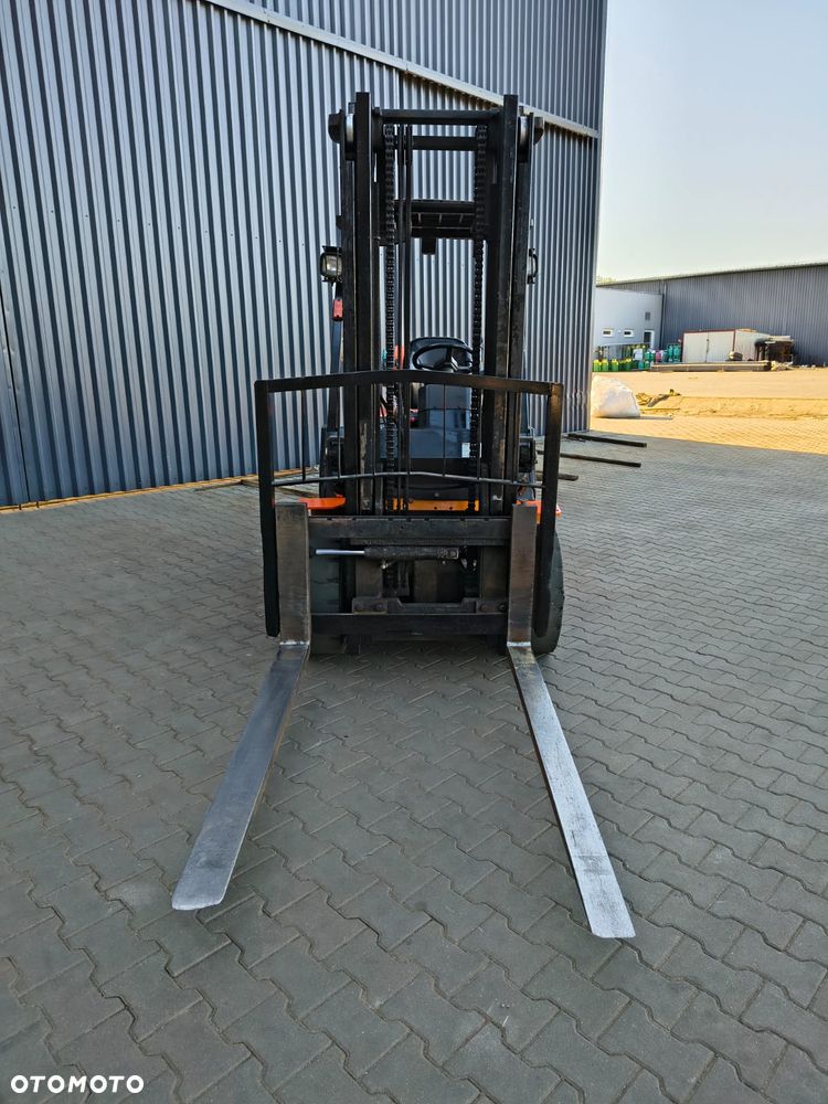 Hangcha CPQD35N-RW22-Y - 4