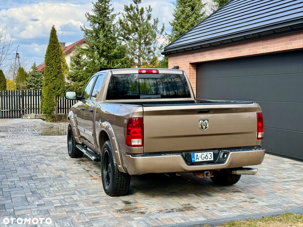 Dodge RAM - 10