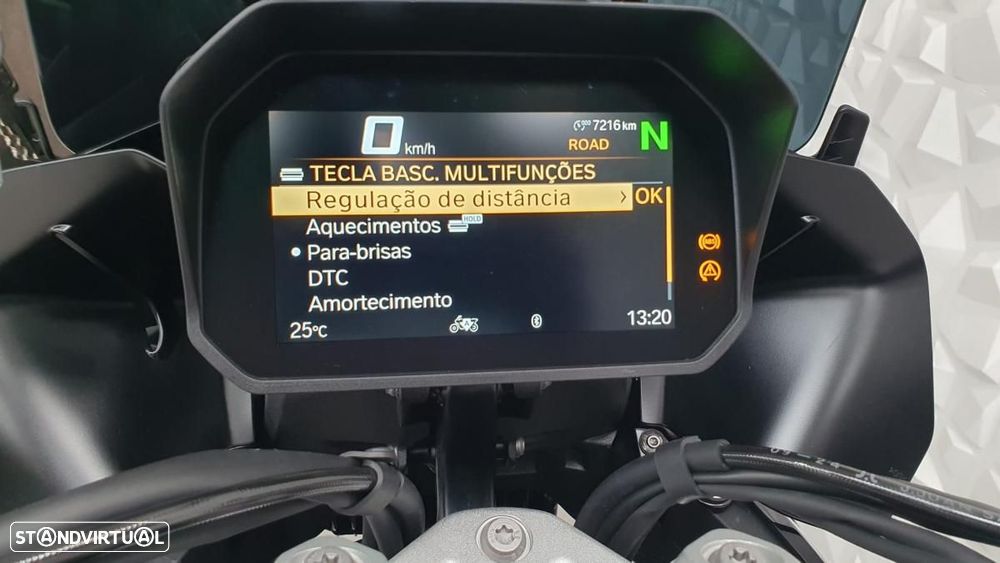 BMW R 1300 GS Tripple Black - 16