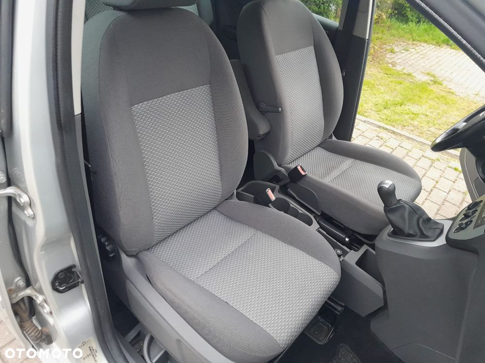 Ford C-MAX 1.6 Trend - 24