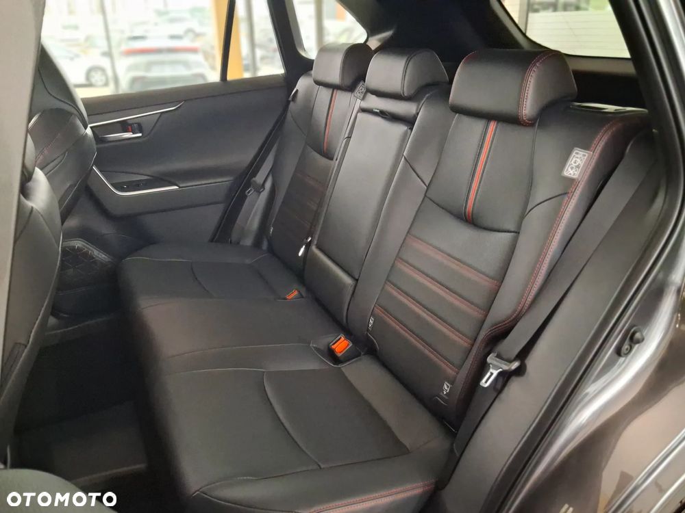 Toyota RAV4 2.5 Plug-In Hybrid Style 4x4 - 19