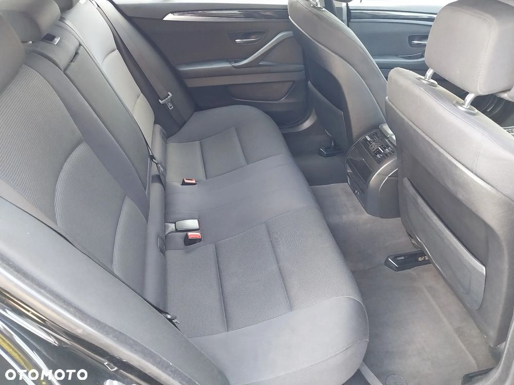 BMW Seria 5 520d - 17