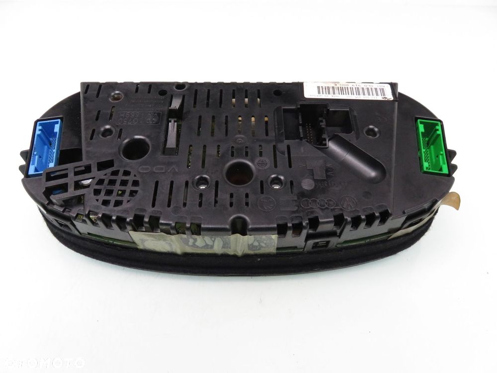 LICZNIK AUDI A3 8L 1.8 8L0919880E - 9