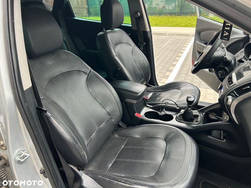 Hyundai ix35 2.0 CRDi Style 2WD - 18