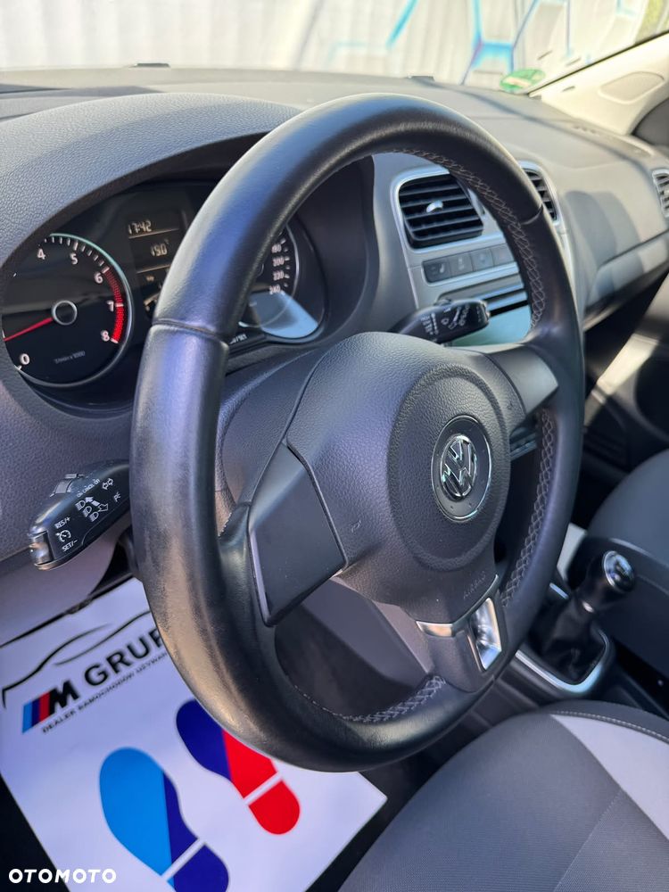 Volkswagen Polo 1.2 Blue Motion Technology Team - 21