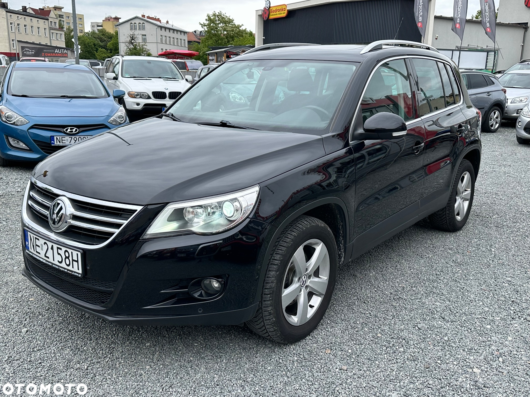Volkswagen Tiguan - 14