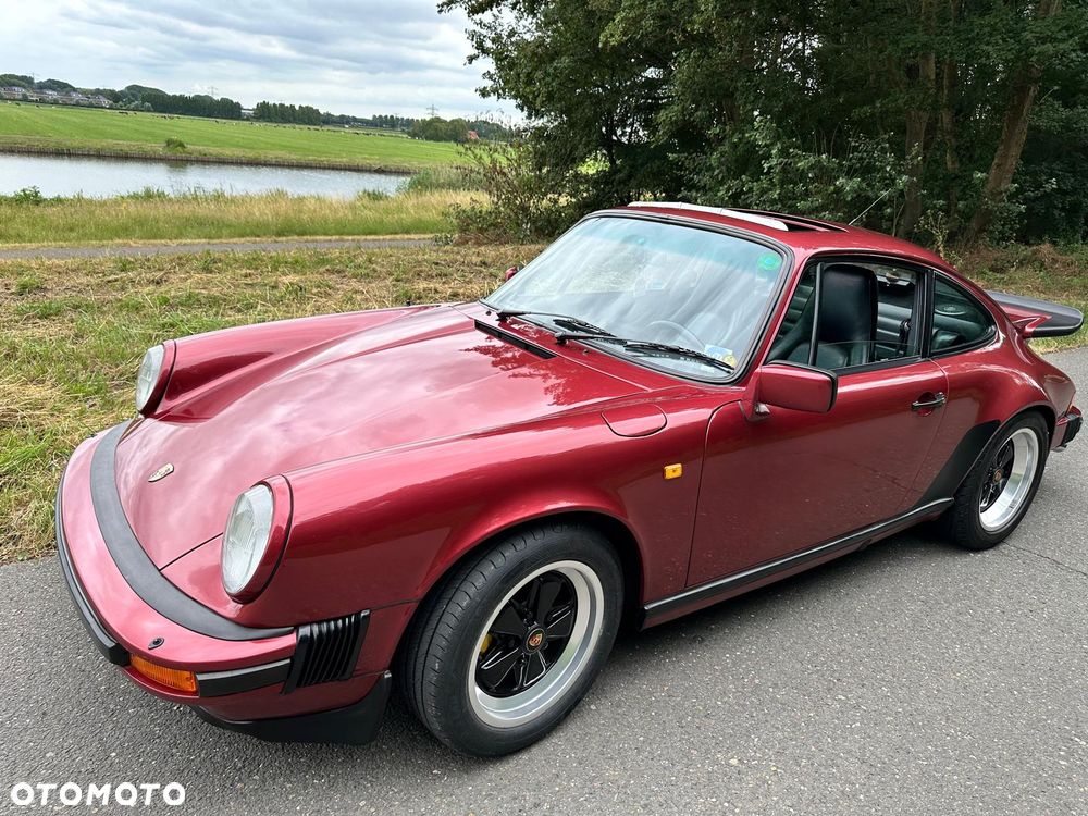Porsche 911 - 4