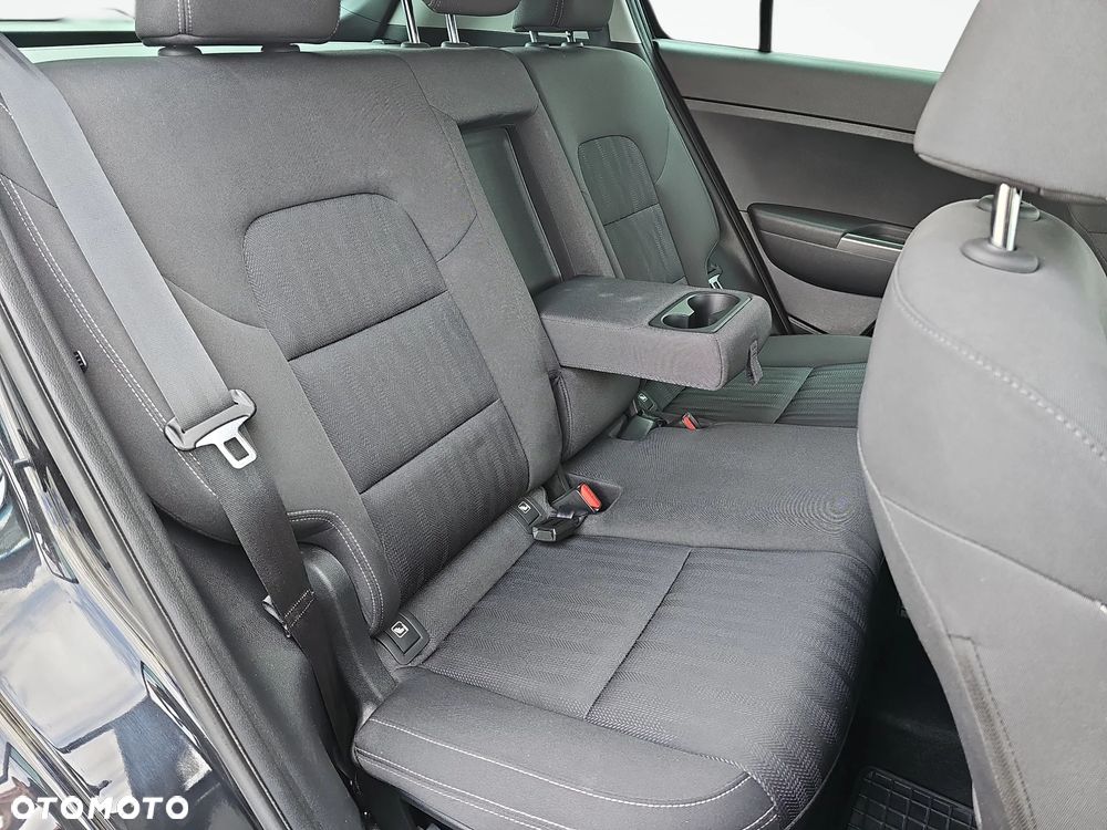 Kia Sportage 1.7 CRDI M 2WD DCT - 12