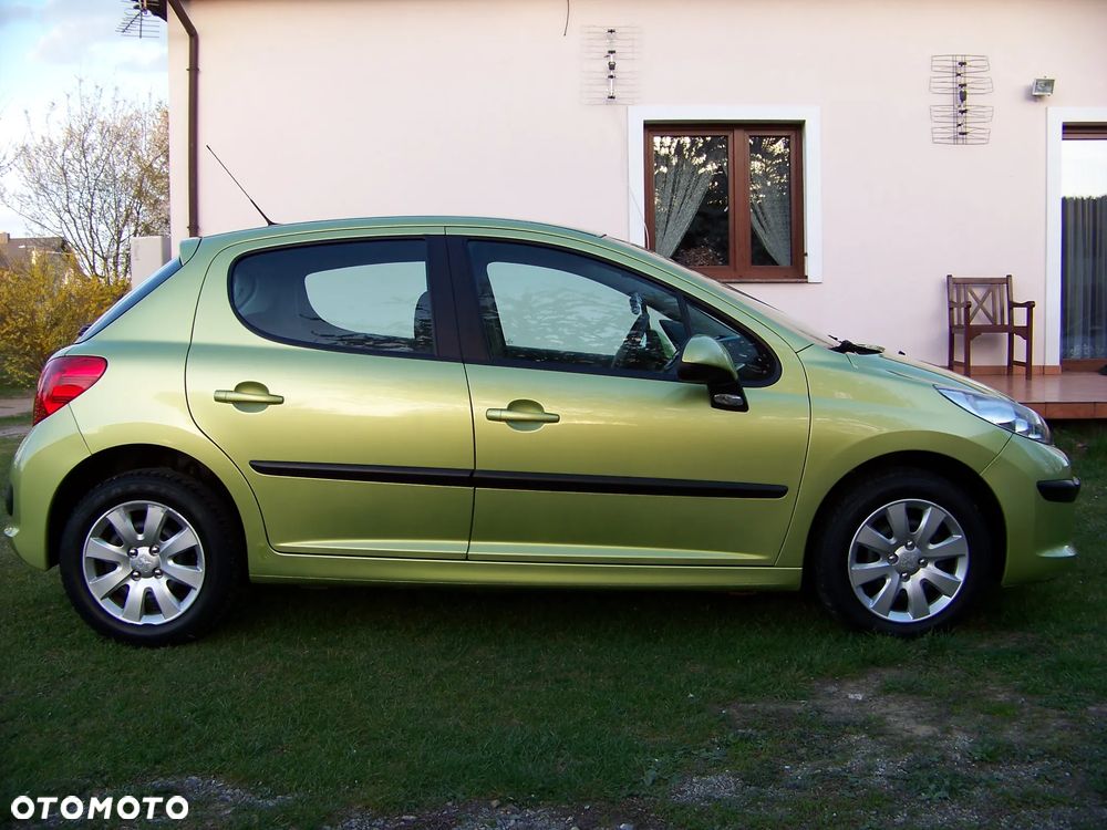 Peugeot 207 1.4 Trendy - 10