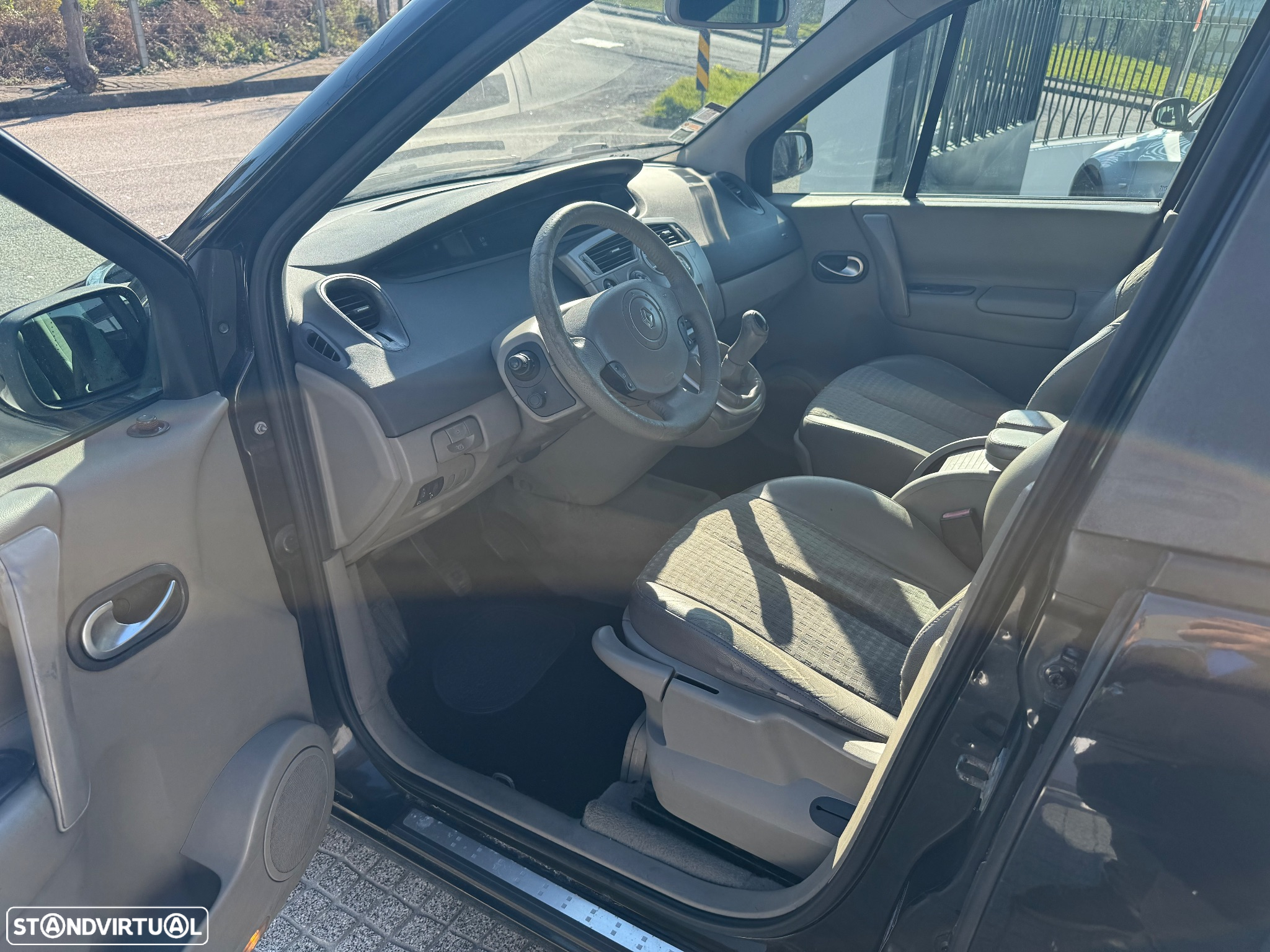 Renault Grand Scénic 1.5 dCi Confort Authenti. - 7