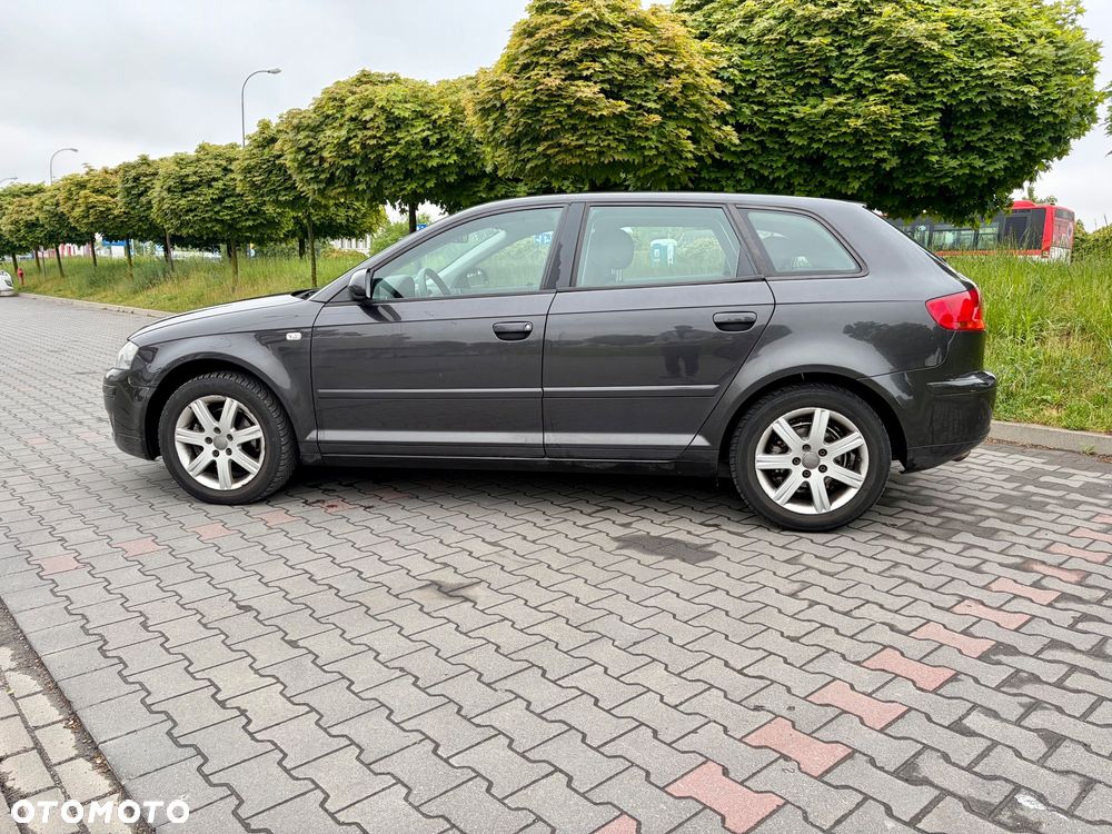 Audi A3 Sportback 2.0 TDI DPF Ambition - 3