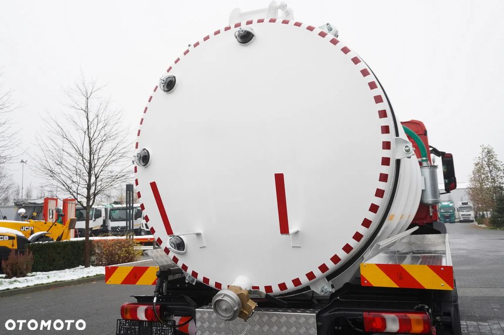 Mercedes-Benz Actros 1833 / 260 tys. km / Zabudowa WUKO 11000 l - 11