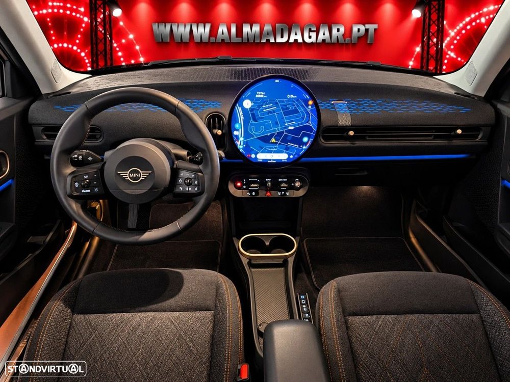 MINI 3 Portas Cooper C Essential - 12