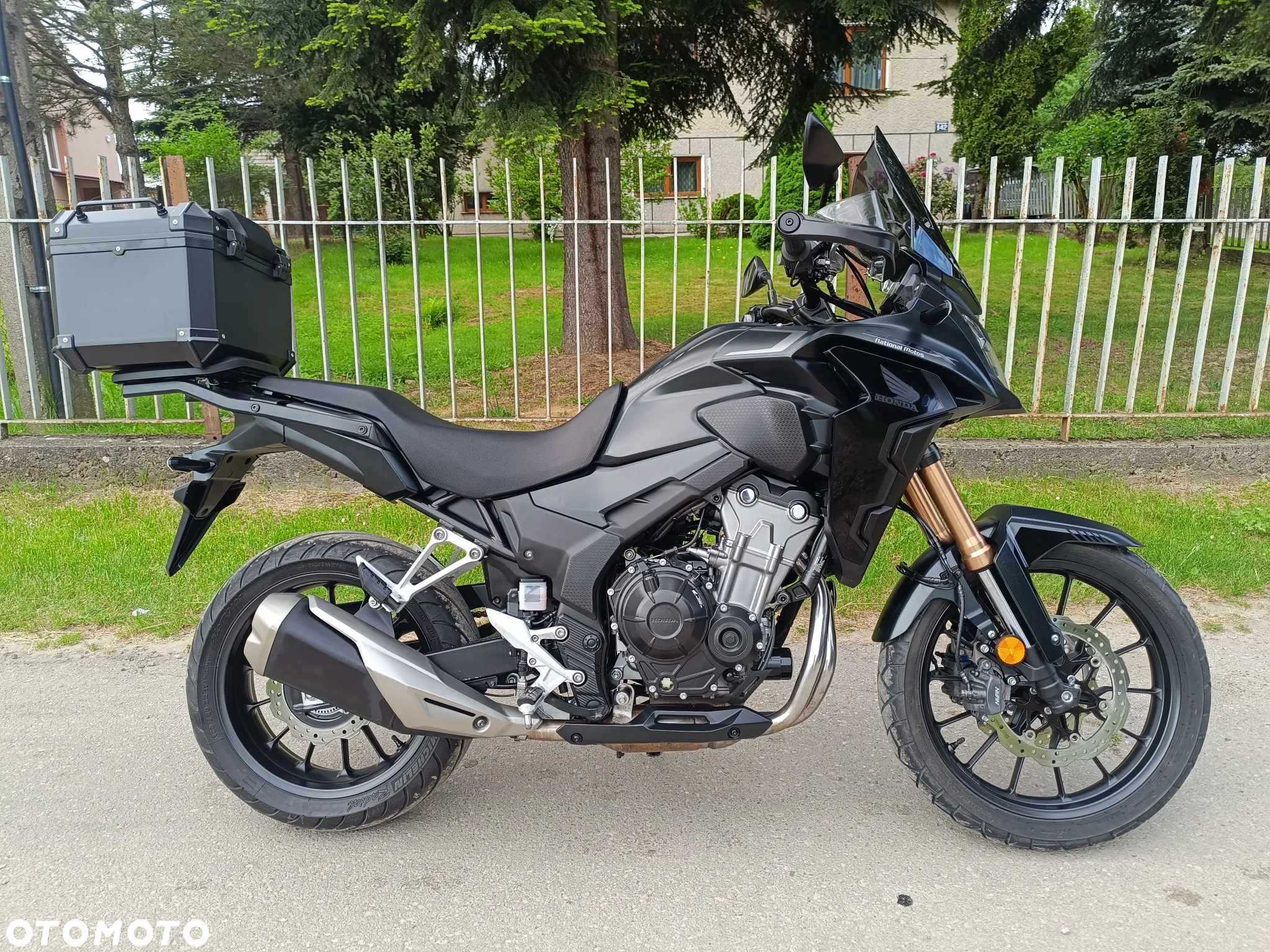 Honda CB - 10