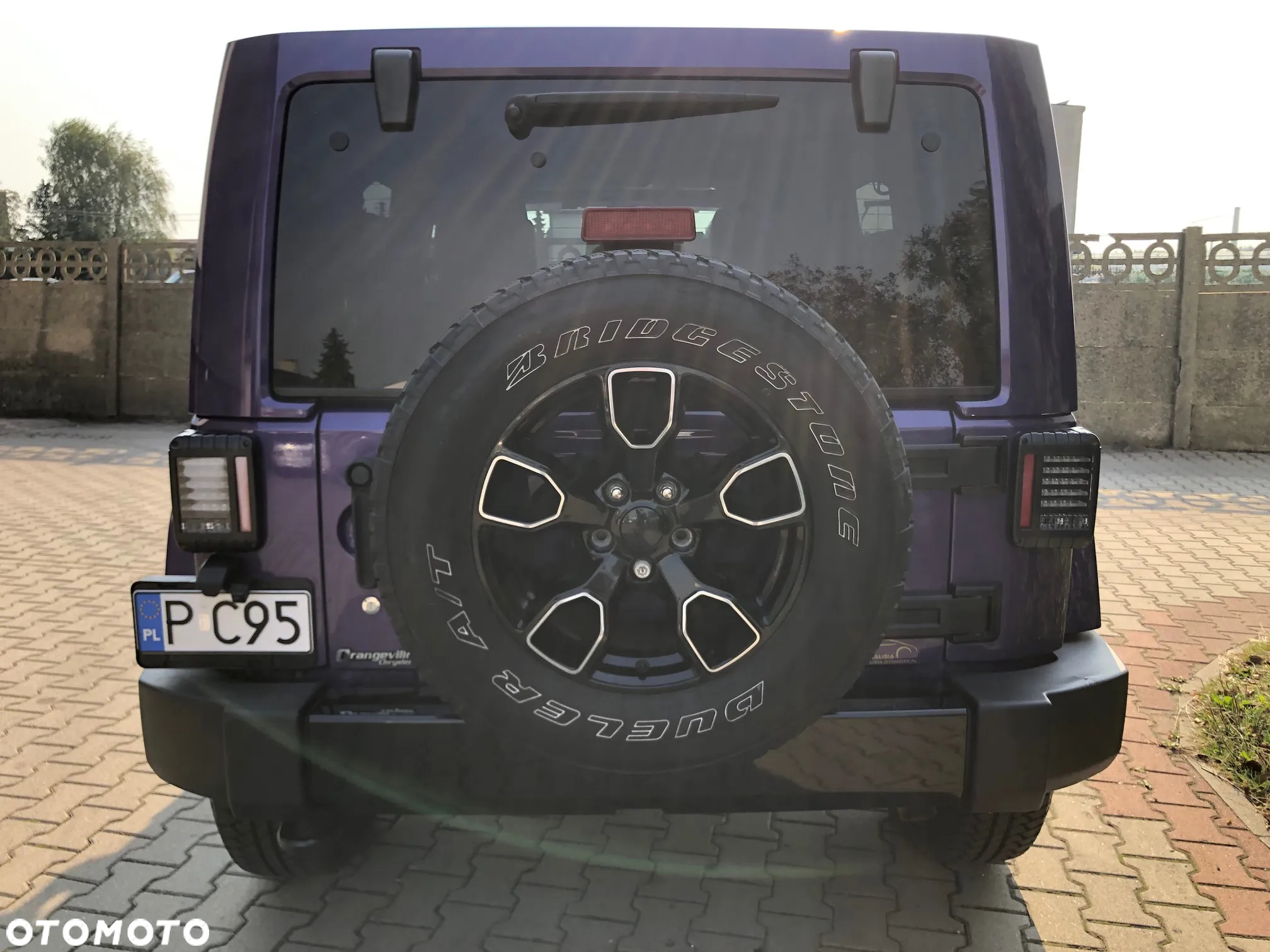Jeep Wrangler - 18