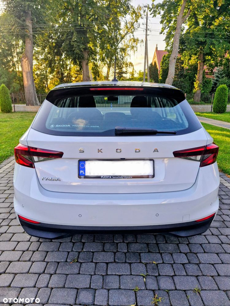 Skoda Fabia 1.0 TSI Ambition - 4