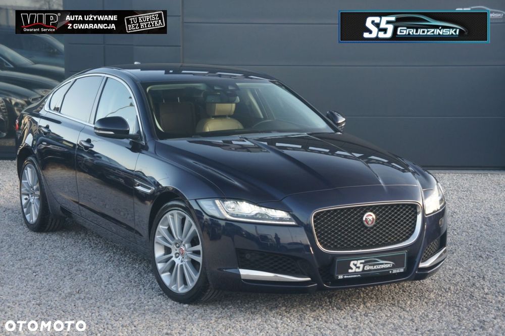 Jaguar XF - 1