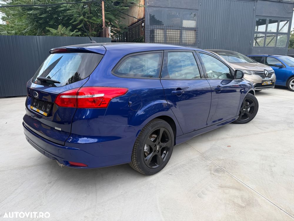 Ford Focus - 3