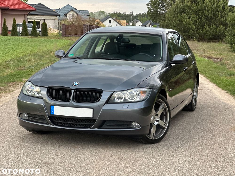 BMW Seria 3 318i - 14