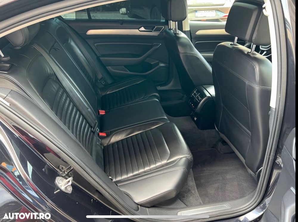 Volkswagen Passat 2.0 TDI (BlueMotion Technology) DSG Highline - 19