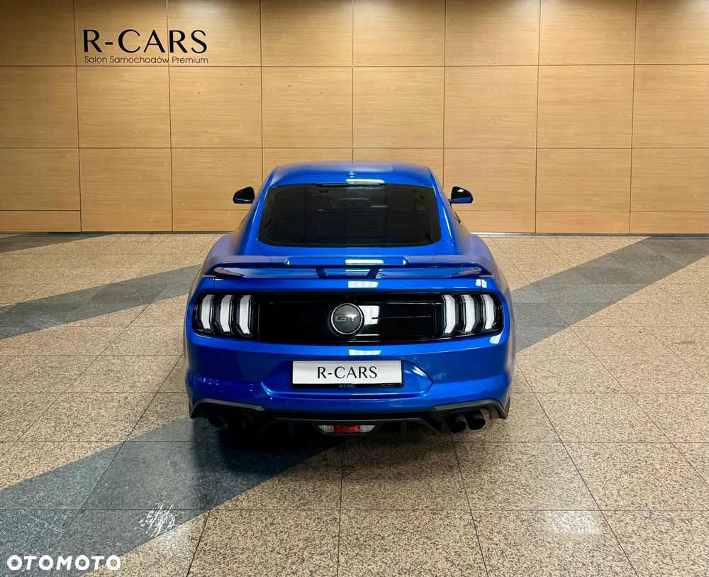 Ford Mustang 5.0 V8 GT - 6