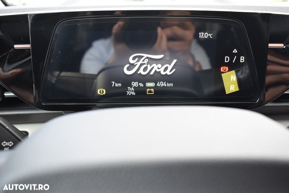 Ford Explorer - 22