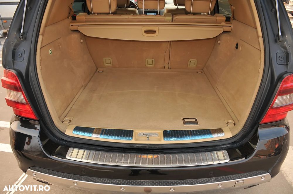 Mercedes-Benz ML - 12