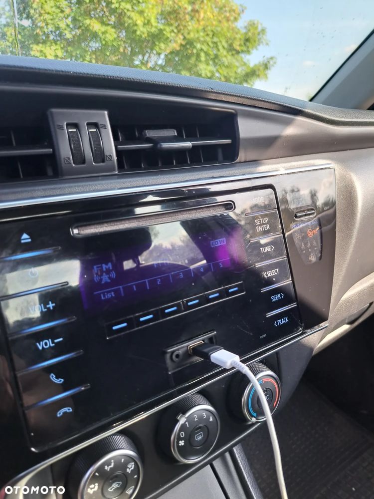 Toyota Corolla 1.4 D-4D Active - 10