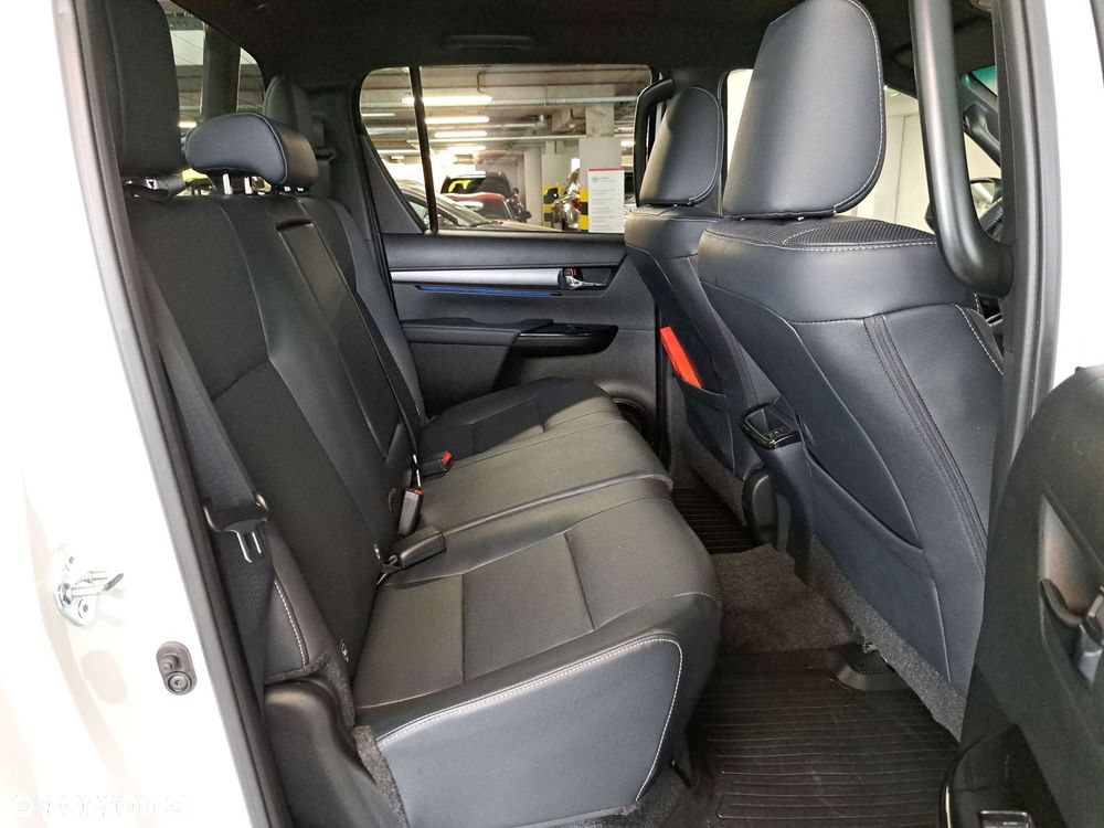 Toyota Hilux - 17