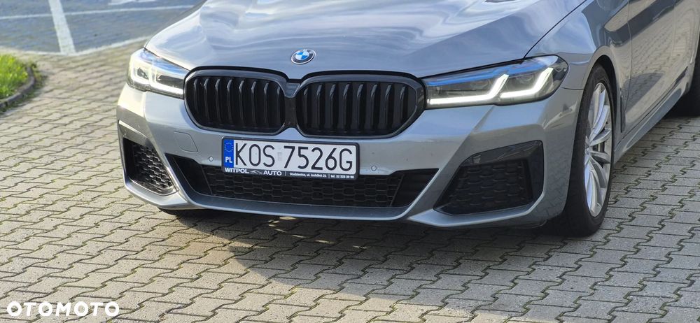 BMW Seria 5 520d xDrive Touring M Sport Edition - 23
