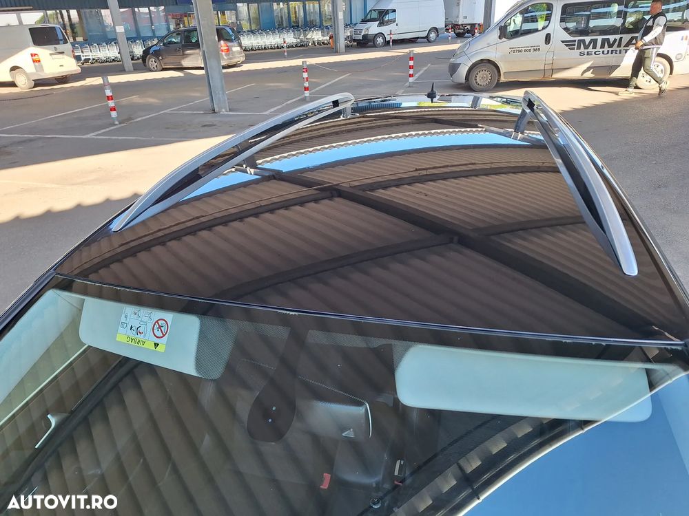 Volkswagen Golf 1.6 TDI DPF BMT Highline - 28