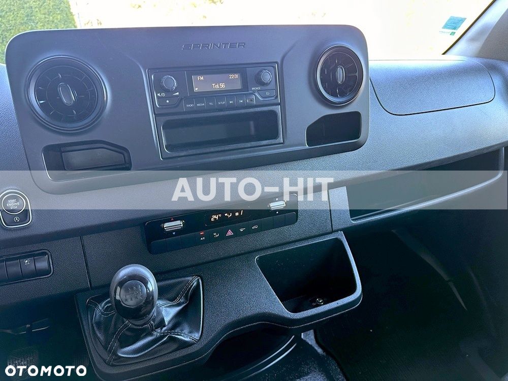 Mercedes-Benz Sprinter - 8