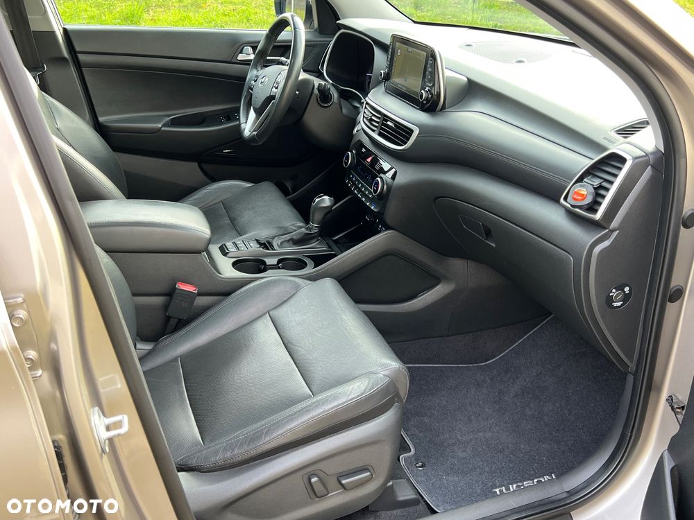 Hyundai Tucson 1.6 T-GDI Premium 4WD DCT - 24