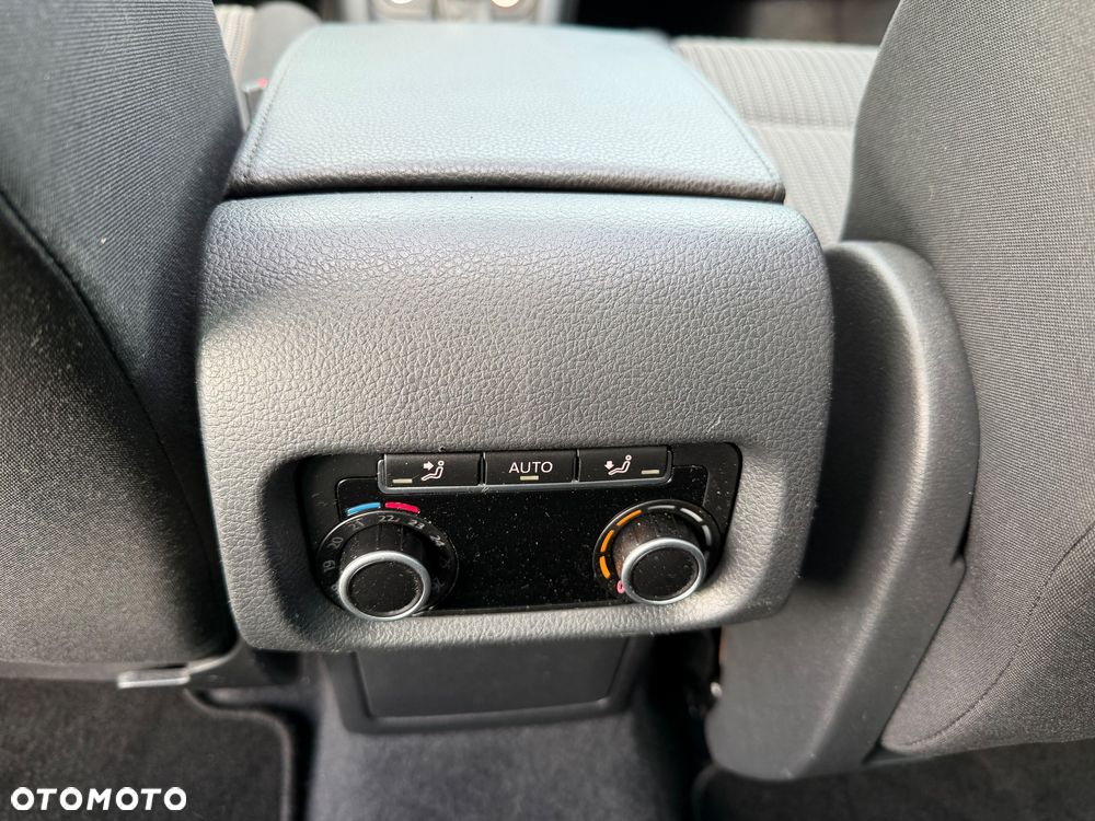 Seat Alhambra 2.0 TDI Start & Stop DSG Style Plus - 23
