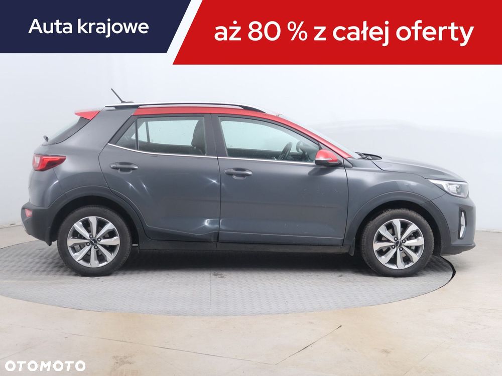 Kia Stonic - 8