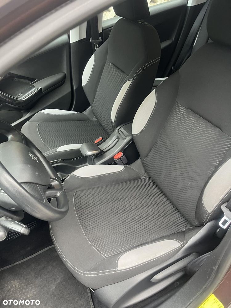 Peugeot 2008 PureTech 82 Access - 8