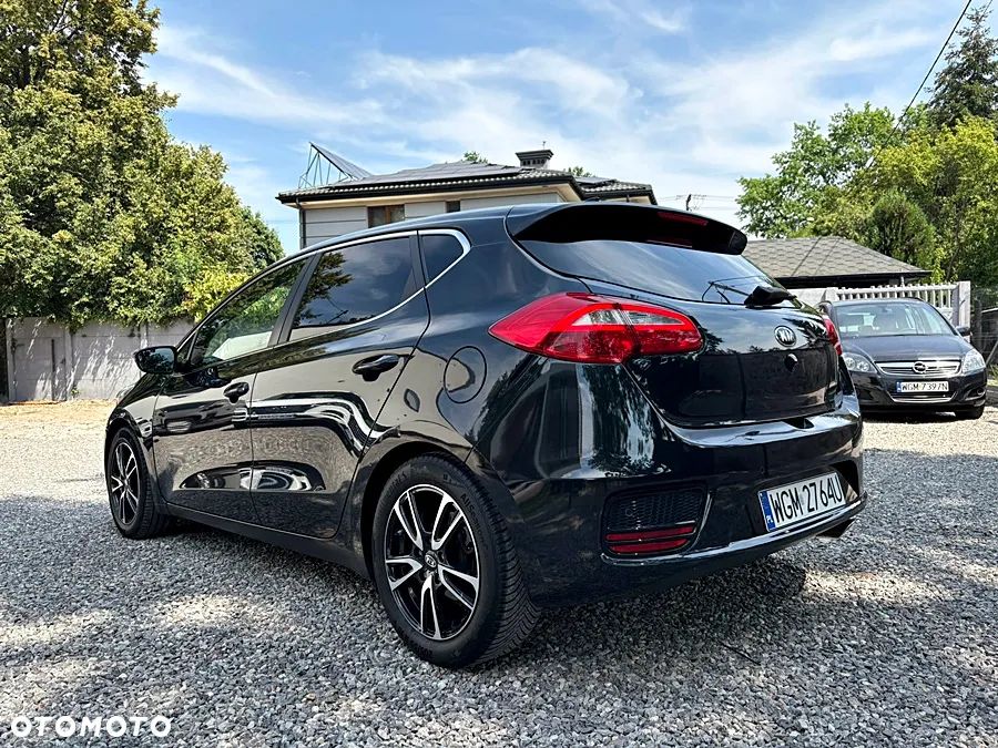 Kia Ceed 1.4 CVVT Dream-Team Edition - 5