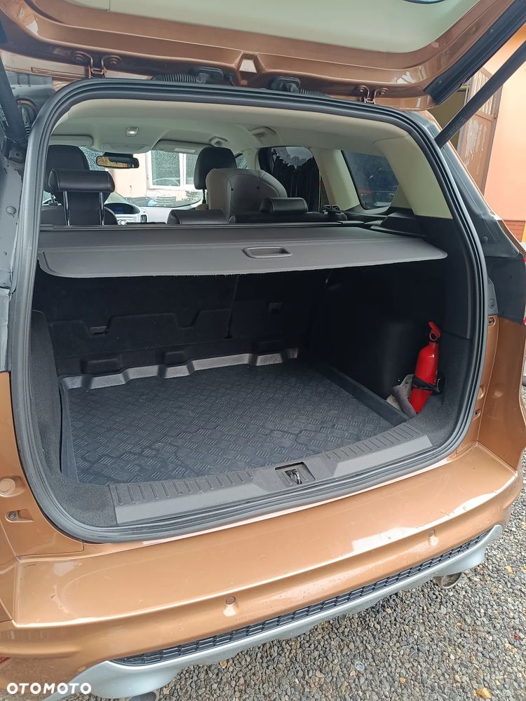 Ford Kuga 2.0 TDCi 4WD Titanium Plus - 5