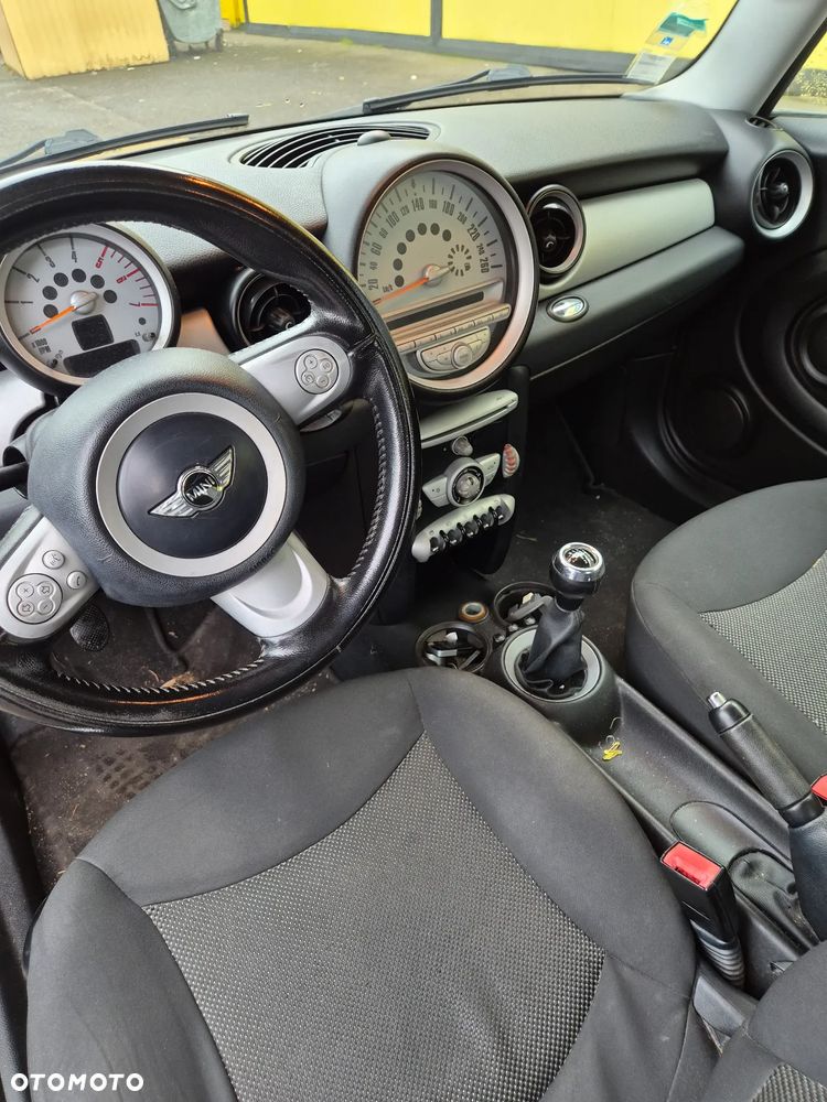 MINI Cooper D - 12