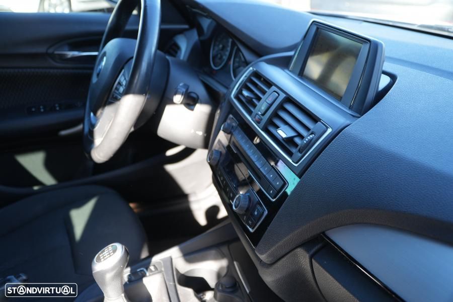 BMW 116 d Advantage - 18