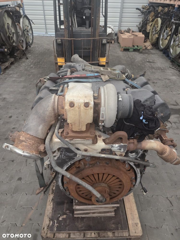 SILNIK MERCEDES ACTROS  OM501 V6 - 9