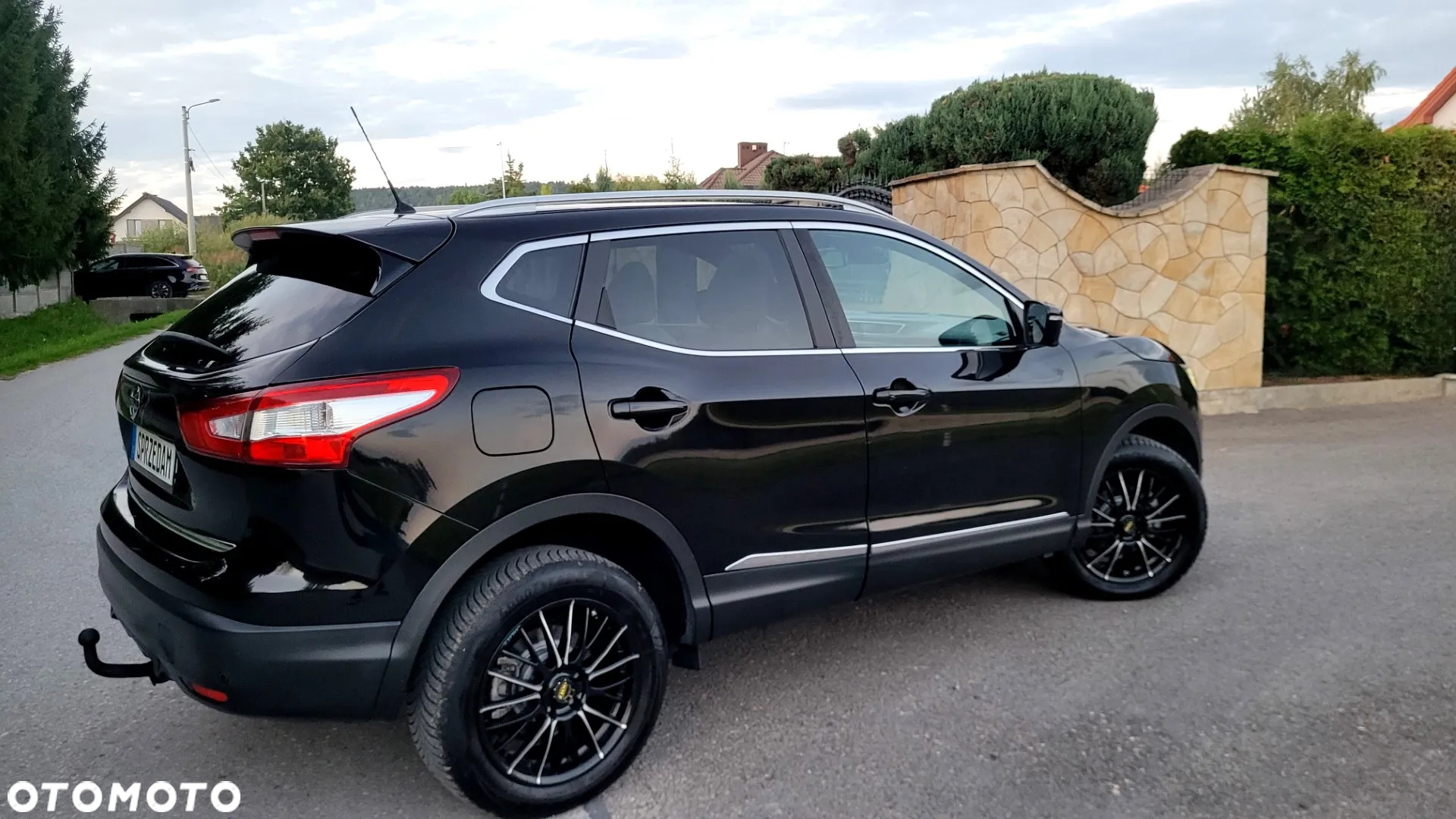 Nissan Qashqai 1.6 DCi 4x4 Black Edition EU6 - 14