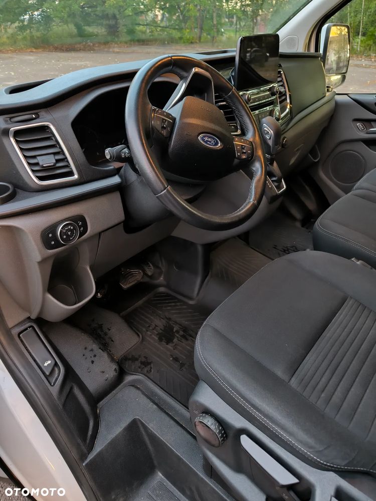Ford TRANSIT CUSTOM - 10