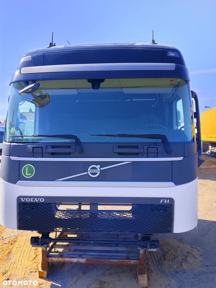 Kabina Volvo fh4 euro 6 bez stopnic - 2