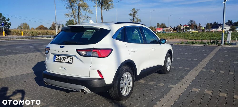 Ford Kuga - 3