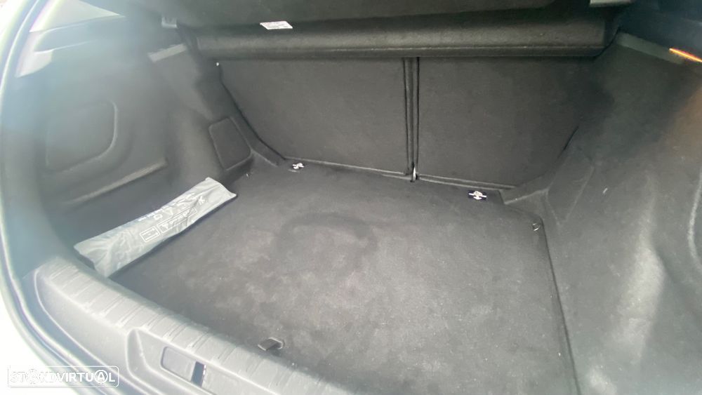 Peugeot 308 1.5 BlueHDi Business Line - 11