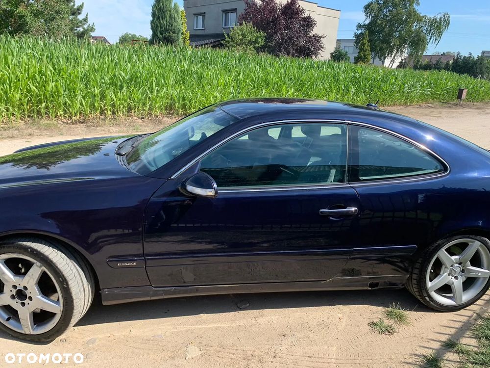 Mercedes-Benz CLK - 2